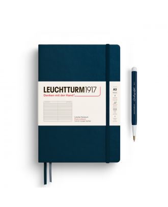 Leuchtturm1917 Notitieboek Medium Deep Sea Gelijnd