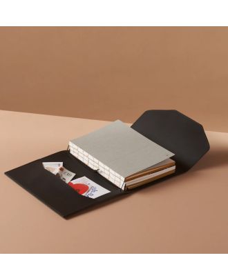 Paper Republic Le Trifold A5 Black