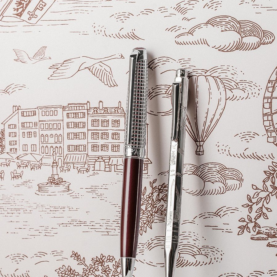 Léman met kasseienguilloche op de dop en Ecridor met guilloche van Genève
